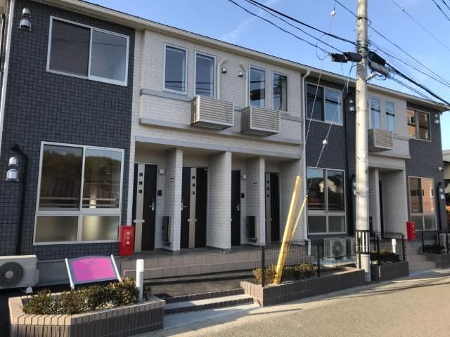 ルピナス・コートの外観画像