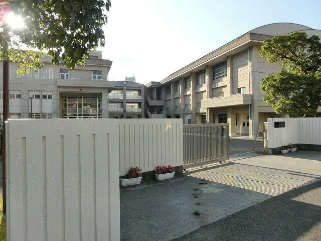 黒崎中学校(1400m)