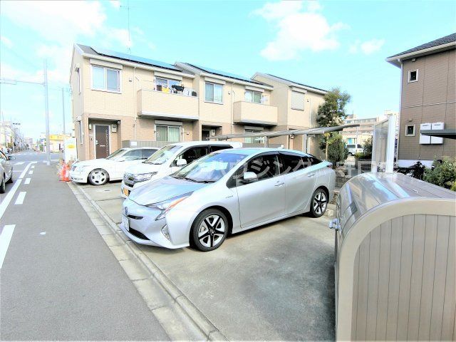 近くに施設あり