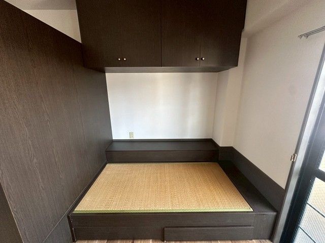 ベッドルーム