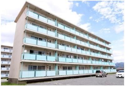 ビレッジハウス直方1号棟の外観画像