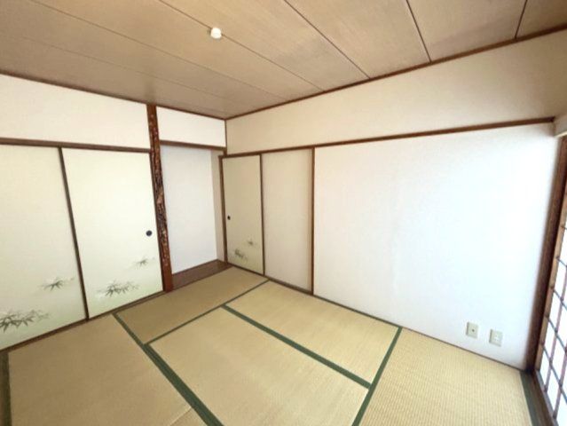 ベッドルーム