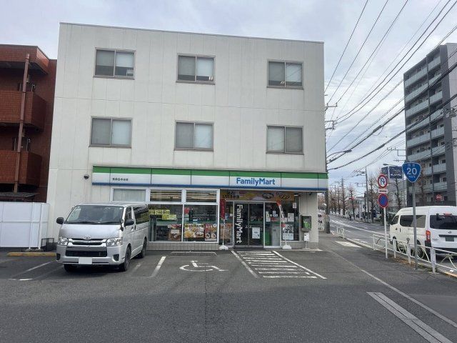 近くに施設あり