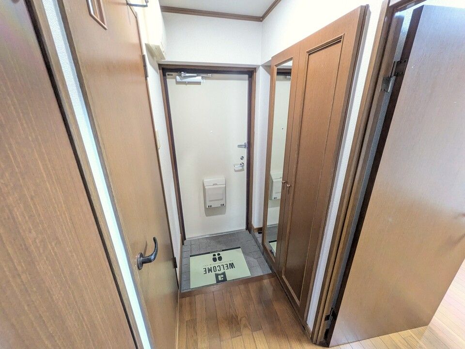 玄関