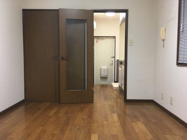 ベッドルーム
