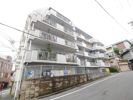 ホワイトパレス枝光 201号室の外観