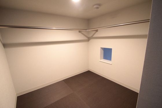 ベッドルーム