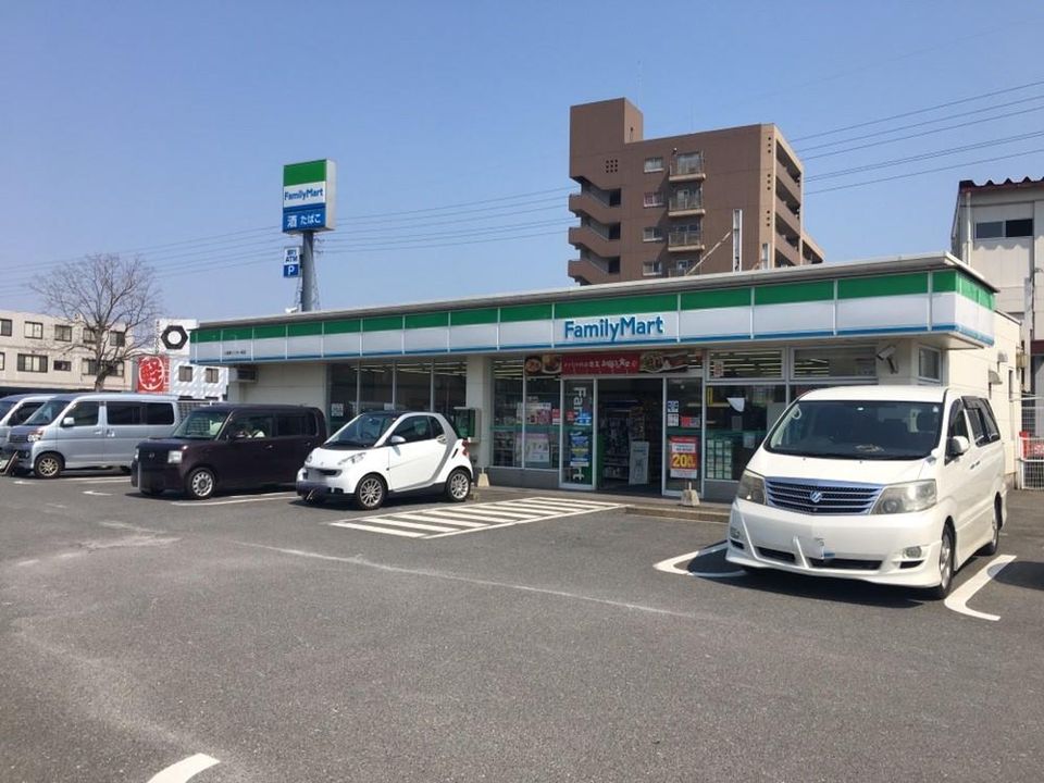 ファミリーマート小倉田原新町店(270m)