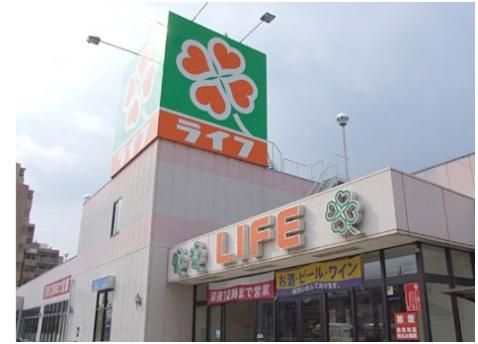 近くに施設あり