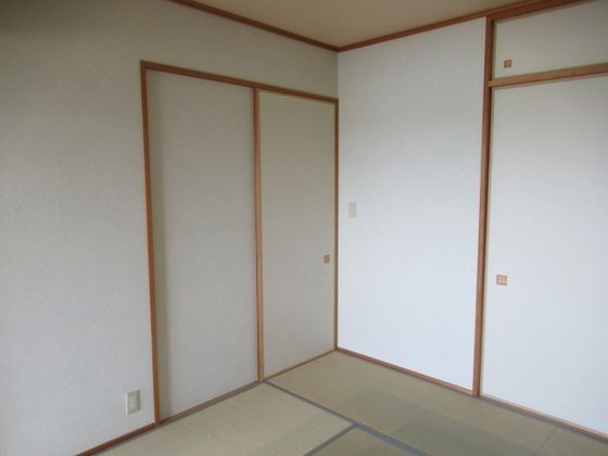 ベッドルーム