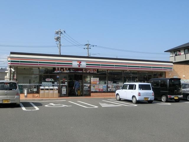 セブン‐イレブン/若松鴨生田店(422m)