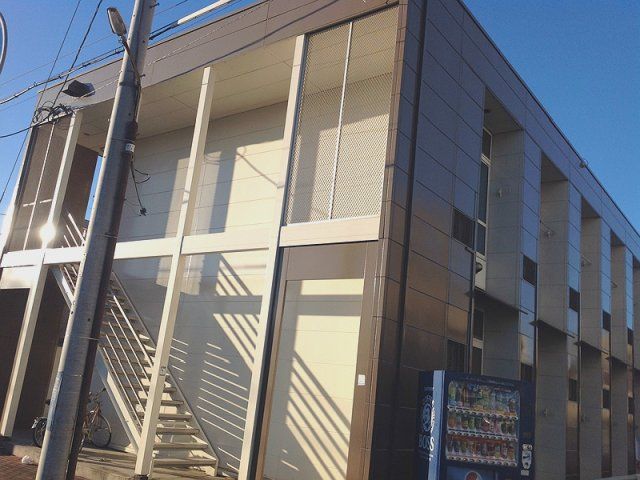 レオパレスホワイトウイングIの外観画像