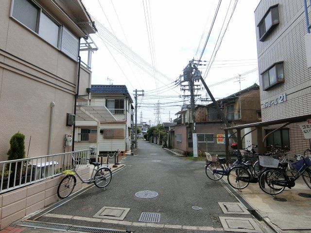 近くに施設あり