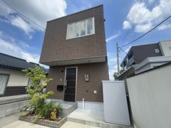 秋吉戸建シャーメゾンA?A号室の外観画像