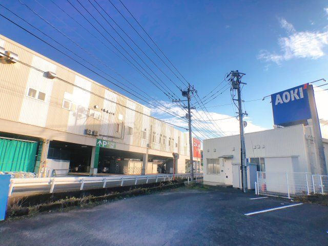 近くに施設あり
