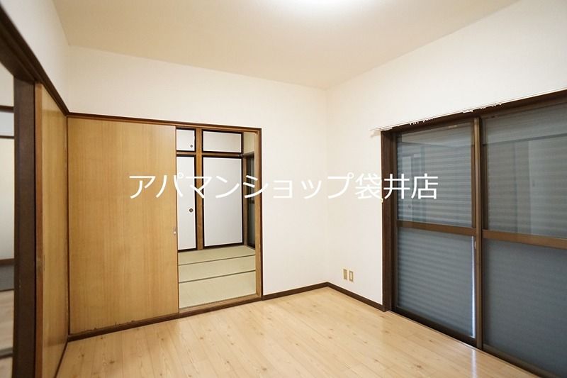 洋室