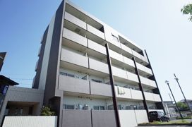 プリエールの外観画像