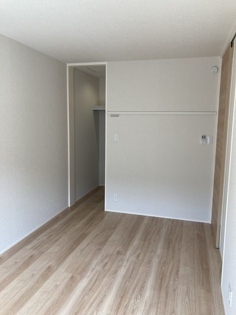 ベッドルーム