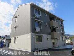 センブラーダ・モンタナの外観画像