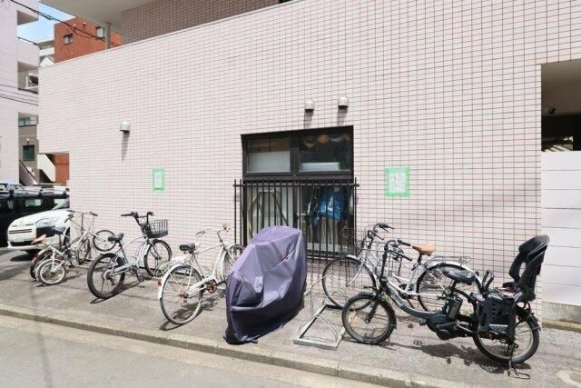 その他