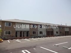 スペリアージュ B棟の外観画像