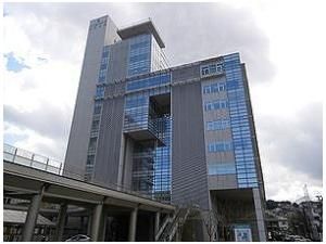 公立大学法人九州歯科大学附属病院(360m)