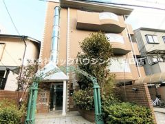 グリーンゲイブルスの外観画像