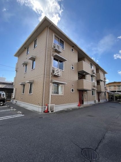 ゴールデン エコーの外観画像