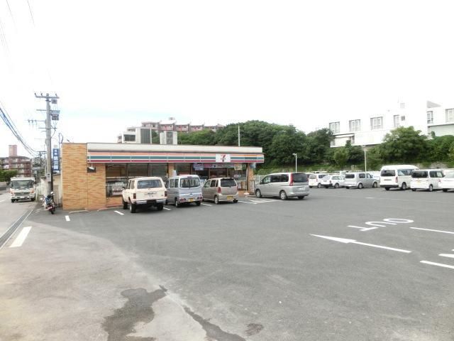 セブンイレブン(400m)