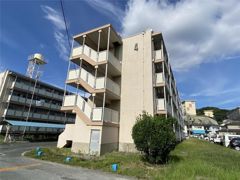 ビレッジハウス則松 4号棟の外観画像