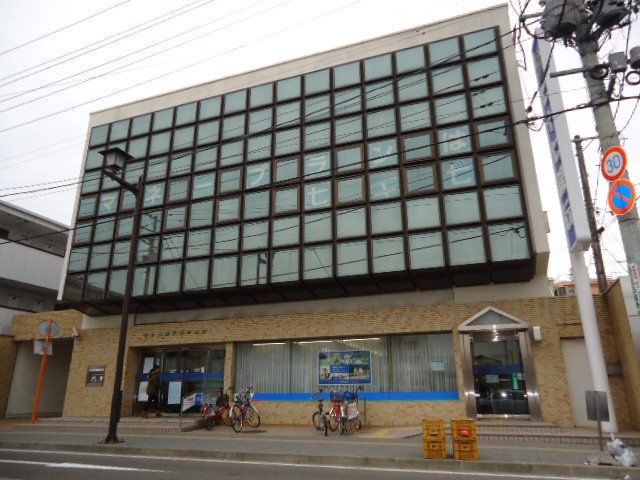 近くに施設あり