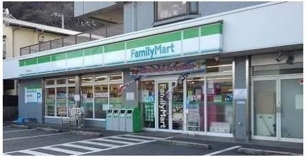 ファミリーマート飯田走水店まで259m