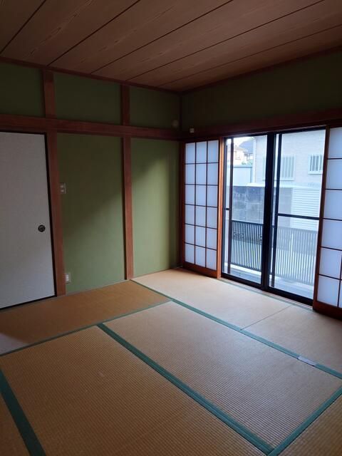 ベッドルーム
