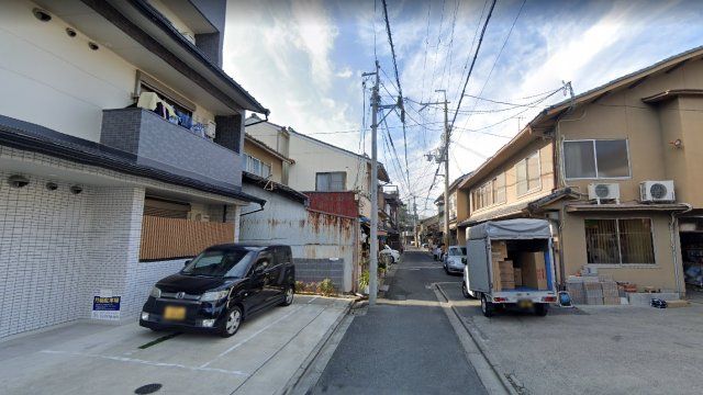 近くに施設あり