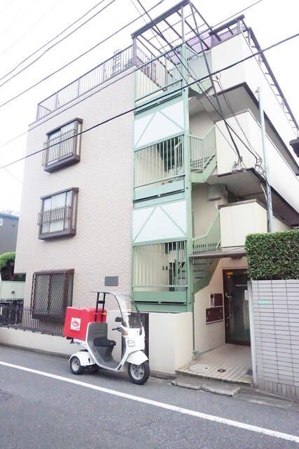 ベルナハイツの外観画像