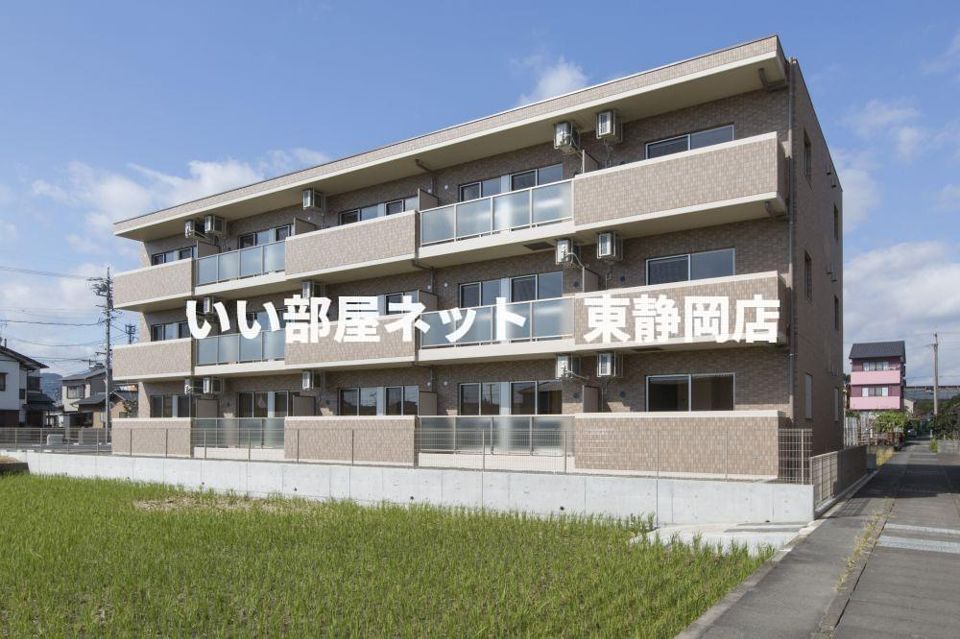 ウェスタアザレアの外観画像