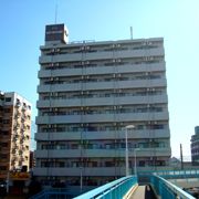 クリオ神奈川新町壱番館の外観画像