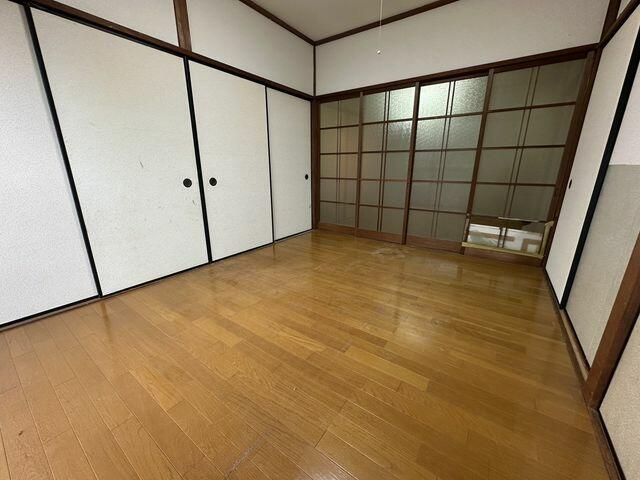 ベッドルーム