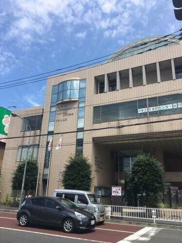 近くに施設あり