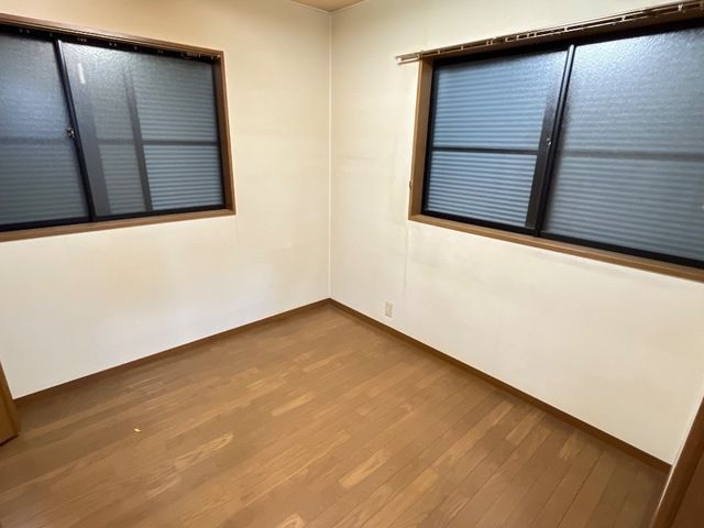 ベッドルーム