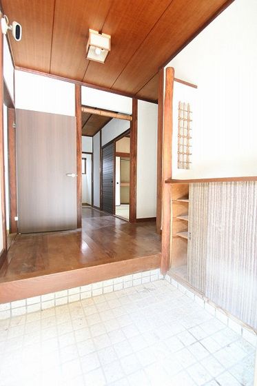 玄関