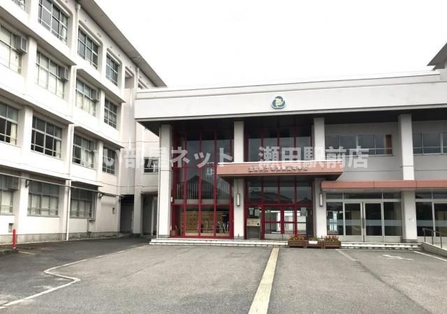 滋賀県立草津東高等学校(高校・高専)まで2300m