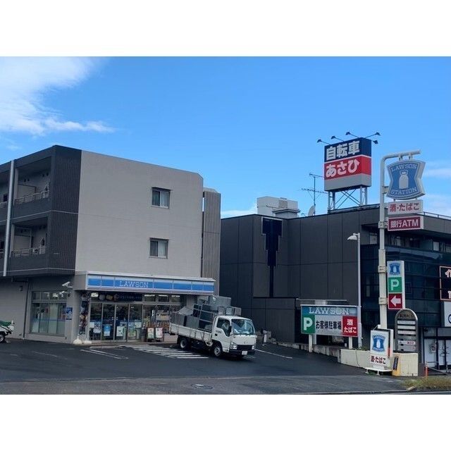 近くに施設あり