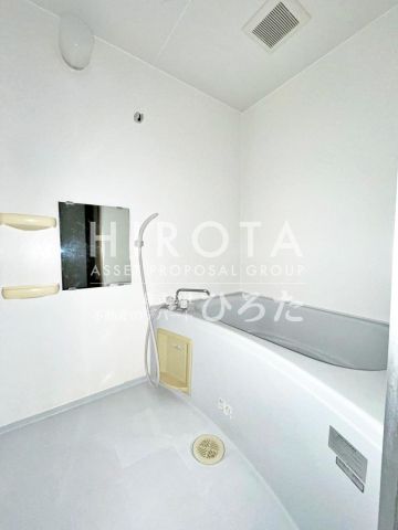 マツモトキヨシ/足原店 (407m)