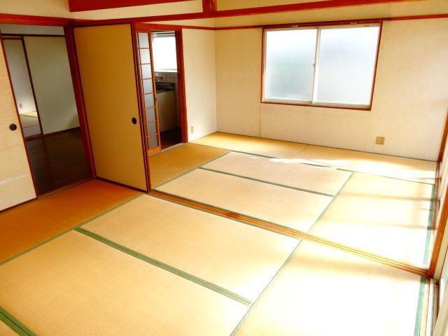 ベッドルーム