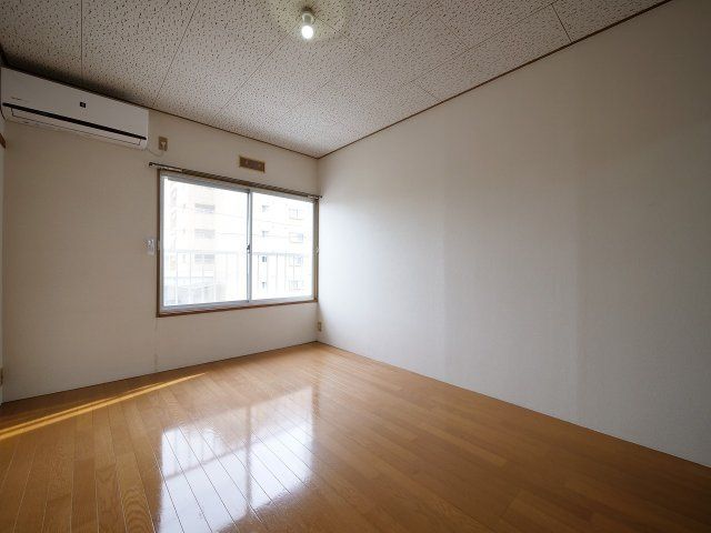 洋室