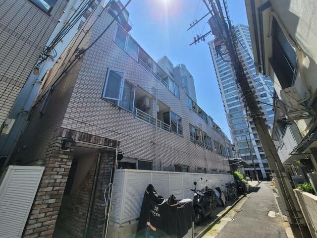COM.Y.Sの外観画像