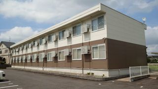 レオパレスレフォルムの外観画像