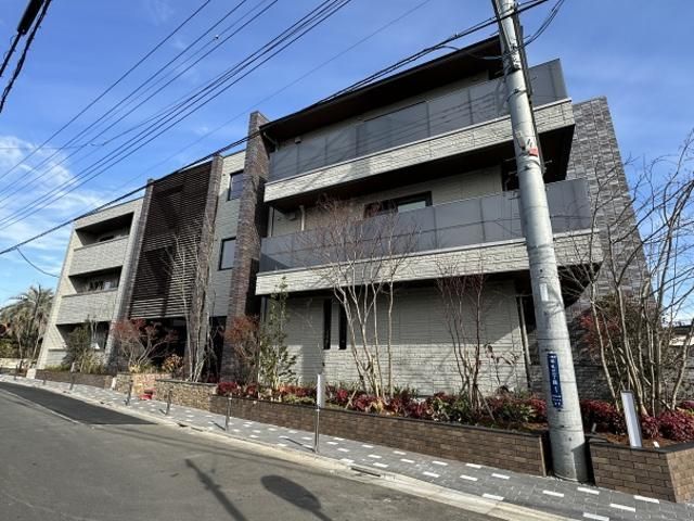 ヴィア コリーナの外観画像