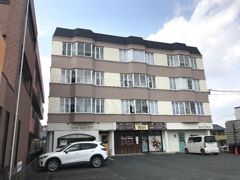 マンション川西の外観画像
